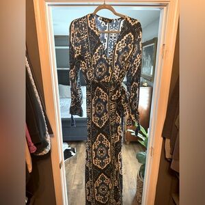 Lulus blue printed long sleeve maxi dress